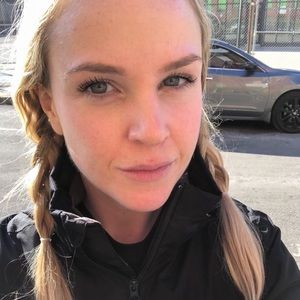 Meet your Posher, Briana